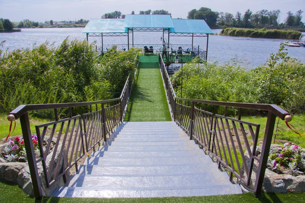 Green Land Hotel Aktobe Exterior photo